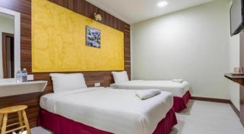 Golden Night Hotel Субанґ-Джая Екстер'єр фото
